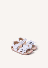 Load image into Gallery viewer, Barefoot Sandal Butterfly Gold and White
