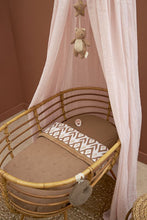 Load image into Gallery viewer, Bed Veil Soft Pink
