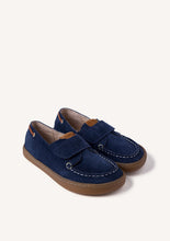 Load image into Gallery viewer, Barefoot Boat Shoes Sand &amp; Navy
