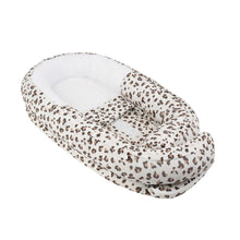 Load image into Gallery viewer, Babynest Cocoon Leopard
