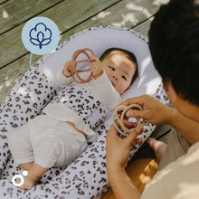 Load image into Gallery viewer, Babynest Cocoon Leopard
