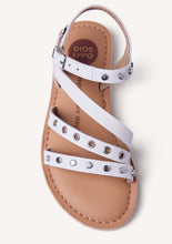Load image into Gallery viewer, Sandal Studs &amp; Eyelets White
