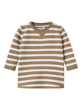 Load image into Gallery viewer, Cardigan Stripes
