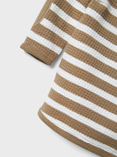 Load image into Gallery viewer, Cardigan Stripes
