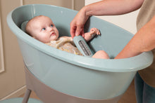 Load image into Gallery viewer, Bath Insert Ice Blue
