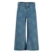 Load image into Gallery viewer, Jeans Wide Leg Rolling into Spring
