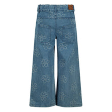 Load image into Gallery viewer, Jeans Wide Leg Rolling into Spring
