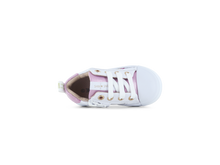 Load image into Gallery viewer, Sneaker Butterfly
