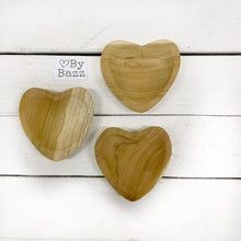 Load image into Gallery viewer, Bowl Wood Heart, 2 colors
