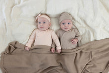 Load image into Gallery viewer, Suit with Cover Foot The Magic is in You
