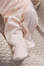 Load image into Gallery viewer, Suit + Longsleeve The Magic is in You
