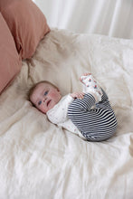 Load image into Gallery viewer, Socks Mon Cheri
