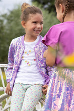 Load image into Gallery viewer, Shirt Flower Heart
