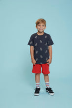 Load image into Gallery viewer, Shirt AOP Run the Day
