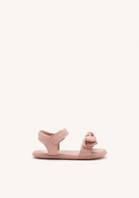 Load image into Gallery viewer, Sandal Barefoot Bow White &amp; Pink
