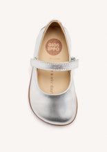 Load image into Gallery viewer, Barefoot Ballerina Mary Jane
