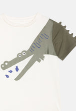 Load image into Gallery viewer, Shirt Crocodile, 2 colors
