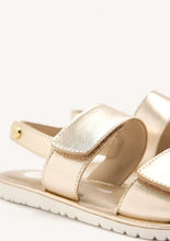 Load image into Gallery viewer, Sandal Platinum
