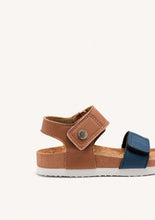 Load image into Gallery viewer, Bio Sandal Brown Marine
