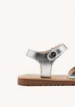 Load image into Gallery viewer, Sandal Braided Silver &amp; Rose Gold
