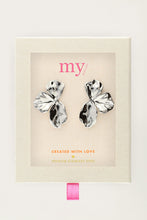 Load image into Gallery viewer, Earring Half Flower
