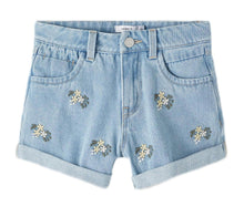 Load image into Gallery viewer, Jeans Short Floral Embroidery

