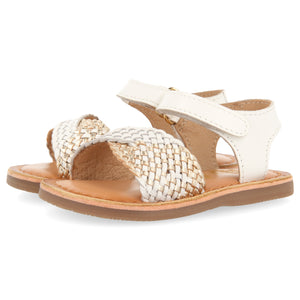 Devanlay White and Silver