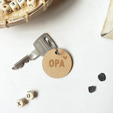 Load image into Gallery viewer, Sleutelhanger Hout / Keychain Opa
