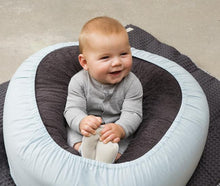 Load image into Gallery viewer, Nursing Pillow Form Fix Sit Fix Cover Marsmallow

