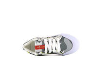 Load image into Gallery viewer, Sneakers Lizard Lace

