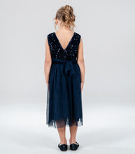 Load image into Gallery viewer, Dress Tulle Sequins
